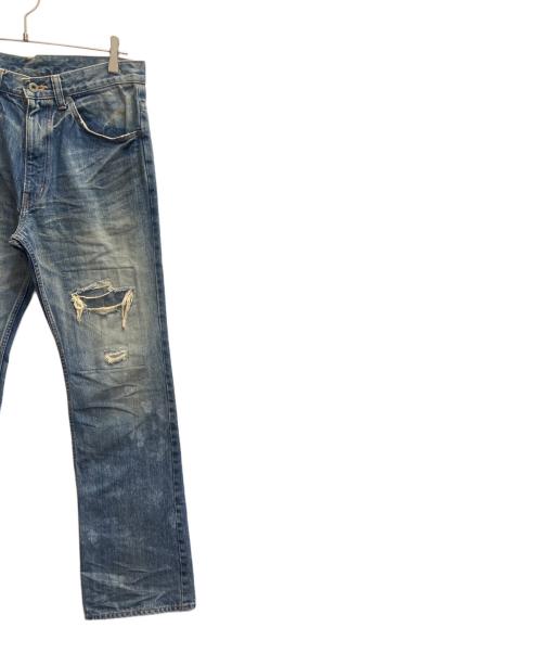 ISAMU KATAYAMA BACKLASH（イサムカタヤマ・バックラッシュ）ISAMU KATAYAMA BACKLASH (イサムカタヤマ・バックラッシュ) ダメージデニムパンツ インディゴ サイズ:Mの古着・服飾アイテム