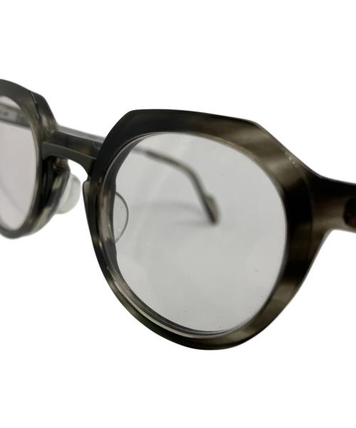 ANNE&VALENTIN（アンバレンタイン）ANNE&VALENTIN (アンバレンタイン) 伊達眼鏡 ブラック×ホワイトの古着・服飾アイテム