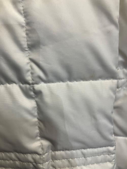 BURBERRY BLACK LABEL（バーバリーブラックレーベル）BURBERRY BLACK LABEL (バーバリーブラックレーベル) ダウンジャケット ホワイト サイズ:Lの古着・服飾アイテム