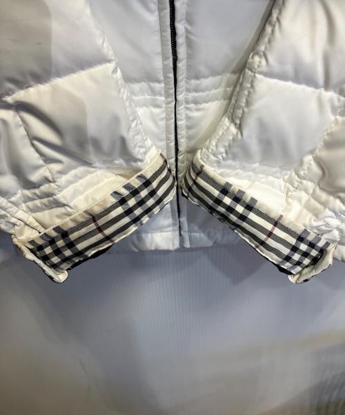 BURBERRY BLACK LABEL（バーバリーブラックレーベル）BURBERRY BLACK LABEL (バーバリーブラックレーベル) ダウンジャケット ホワイト サイズ:Lの古着・服飾アイテム