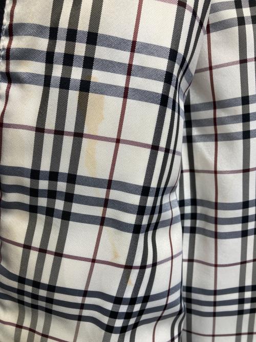 BURBERRY BLACK LABEL（バーバリーブラックレーベル）BURBERRY BLACK LABEL (バーバリーブラックレーベル) ダウンジャケット ホワイト サイズ:Lの古着・服飾アイテム
