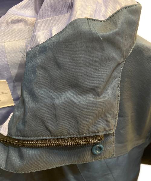 SUPREME（シュプリーム）Supreme (シュプリーム) Iridescent Taped Seam Jacket ネイビー サイズ:Lの古着・服飾アイテム