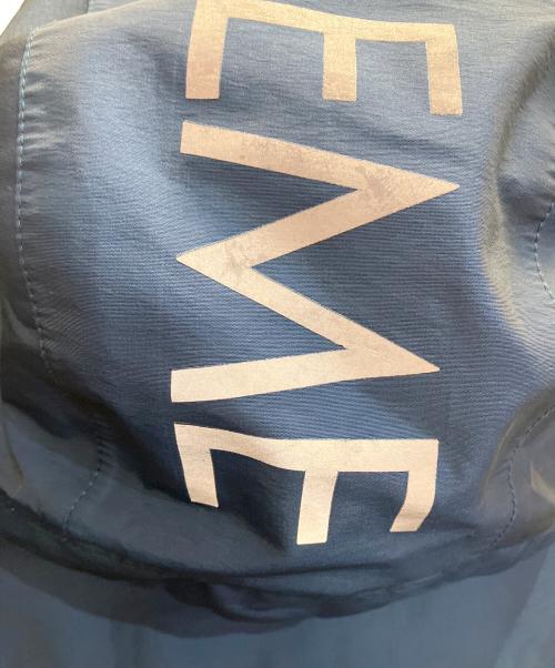 SUPREME（シュプリーム）Supreme (シュプリーム) Iridescent Taped Seam Jacket ネイビー サイズ:Lの古着・服飾アイテム