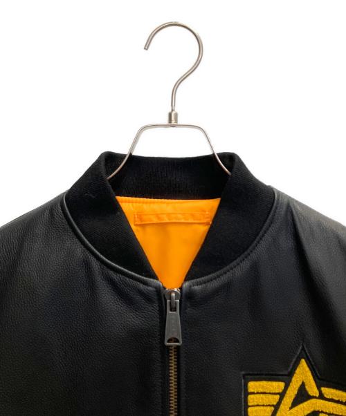 ALPHA INDUSTRIES（アルファインダストリーズ）ALPHA INDUSTRIES (アルファインダストリーズ) フライトジャケット ブラック×グリーン サイズ:XXLの古着・服飾アイテム