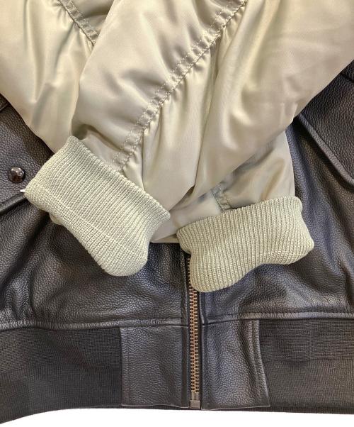 ALPHA INDUSTRIES（アルファインダストリーズ）ALPHA INDUSTRIES (アルファインダストリーズ) フライトジャケット ブラック×グリーン サイズ:XXLの古着・服飾アイテム