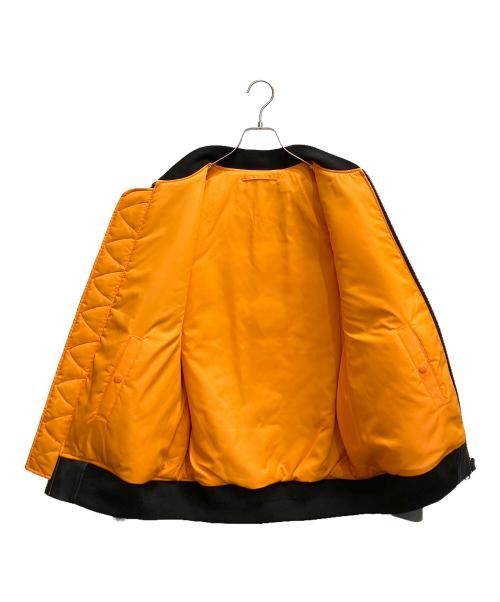 ALPHA INDUSTRIES（アルファインダストリーズ）ALPHA INDUSTRIES (アルファインダストリーズ) フライトジャケット ブラック×グリーン サイズ:XXLの古着・服飾アイテム