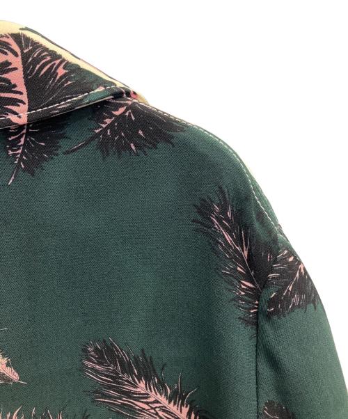 Emilio Pucci（エミリオ プッチ）Emilio Pucci (エミリオ プッチ) ロングコート グリーン サイズ:Mの古着・服飾アイテム