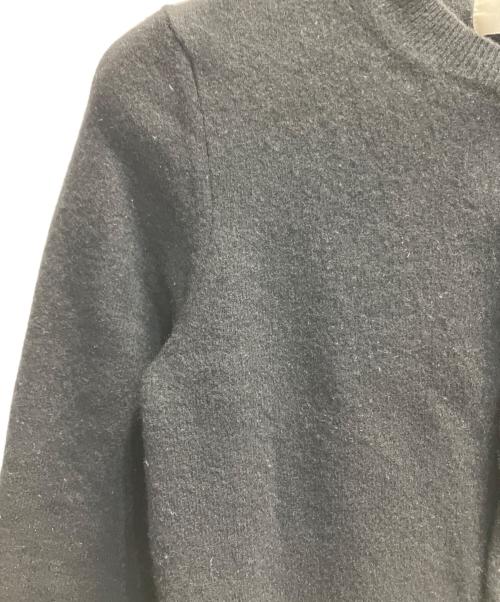 PLAY COMME des GARCONS（プレイコムデギャルソン）PLAY COMME des GARCONS (プレイコムデギャルソン) ハートワッペンニットカーディガン ブラック サイズ:Ｍの古着・服飾アイテム