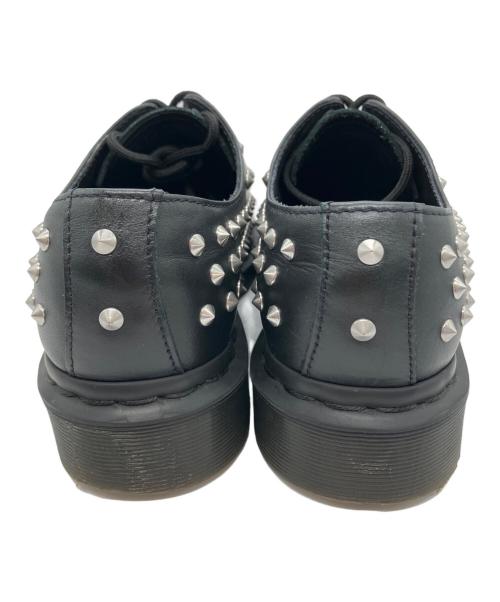 Dr.Martens（ドクターマーチン）Dr.Martens (ドクターマーチン) スタッズ 3ホール レザーシューズ ブラック サイズ:23の古着・服飾アイテム