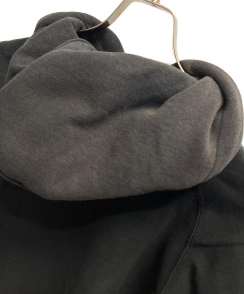 A BATHING APE（ア ベイシング エイプ）A BATHING APE (ア ベイシング エイプ) プルオーバーパーカー ブラック サイズ:Mの古着・服飾アイテム