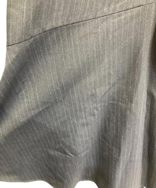 DRIES VAN NOTEN（ドリスヴァンノッテン）DRIES VAN NOTEN (ドリスヴァンノッテン) アシンメトリースカート グレー サイズ:34の古着・服飾アイテム