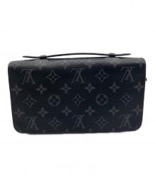 LOUIS VUITTON（ルイ ヴィトン）の古着「ジッピーXL」｜ブラック