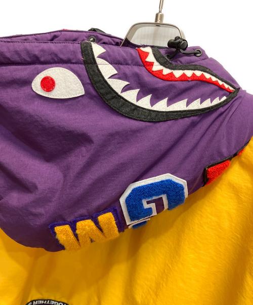 A BATHING APE（アベイシングエイプ）A BATHING APE (アベイシングエイプ) 中綿ジャケット パープル×イエロー サイズ:Sの古着・服飾アイテム