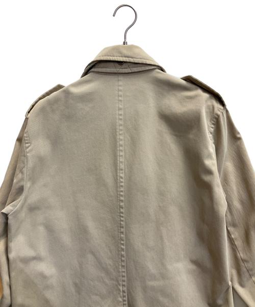 VIKTOR&ROLF Monsieur（ヴィクターアンドロルフ ムシュー）VIKTOR&ROLF Monsieur (ヴィクターアンドロルフ ムシュー) ステンカラーコート ベージュ サイズ:46の古着・服飾アイテム