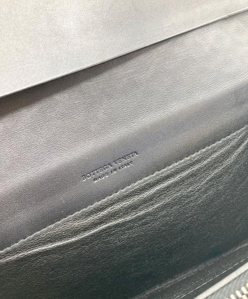 BOTTEGA VENETA（ボッテガベネタ）BOTTEGA VENETA (ボッテガベネタ) 長財布 ブラックの古着・服飾アイテム