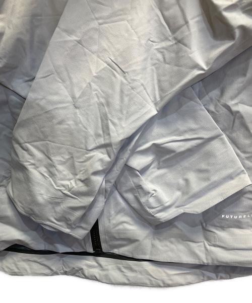 THE NORTH FACE（ザ ノース フェイス）THE NORTH FACE (ザ ノース フェイス) ジャケット ベージュ サイズ:Mの古着・服飾アイテム