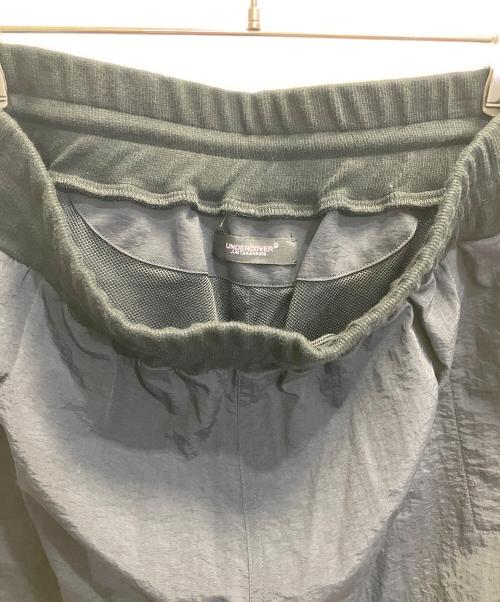 UNDERCOVER（アンダーカバー）UNDERCOVER (アンダーカバー) Nyタフタトラックパンツ Zerstoren ブラック サイズ:４の古着・服飾アイテム