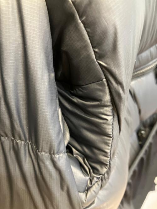 THE NORTH FACE（ザ ノース フェイス）THE NORTH FACE (ザ ノース フェイス) ダウンジャケット ブラック サイズ:Lの古着・服飾アイテム