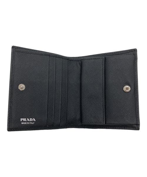 PRADA（プラダ）PRADA (プラダ) 2つ折り財布 ブラックの古着・服飾アイテム