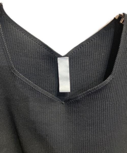 CFCL（シーエフシーエル）CFCL (シーエフシーエル) POTTERY SLEEVELESS TOP ブラック サイズ:FREEの古着・服飾アイテム
