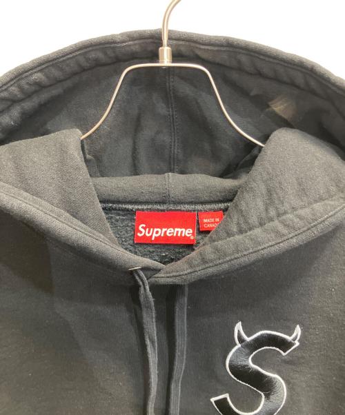 SUPREME（シュプリーム）SUPREME (シュプリーム) プルオーバーパーカー ブラック サイズ:Mの古着・服飾アイテム