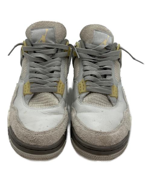 NIKE（ナイキ）NIKE (ナイキ) ハイカットスニーカー ホワイト×ベージュ サイズ:27.5ｃｍの古着・服飾アイテム