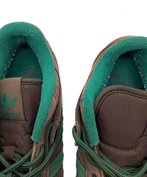 adidas（アディダス）adidas (アディダス) ローカットスニーカー ブラウン サイズ:28の古着・服飾アイテム