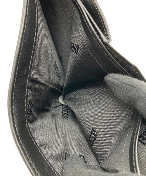 DIESEL（ディーゼル）DIESEL (ディーゼル) 2つ折り財布 ブラックの古着・服飾アイテム