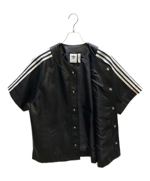 adidas（アディダス）adidas (アディダス) フェイクレザーアディカラースリーストライプスベースボールシャツ ブラック サイズ:Lの古着・服飾アイテム