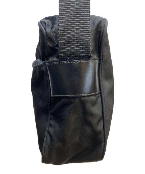 PRADA（プラダ）PRADA (プラダ) ナイロンショルダーバッグ ブラックの古着・服飾アイテム