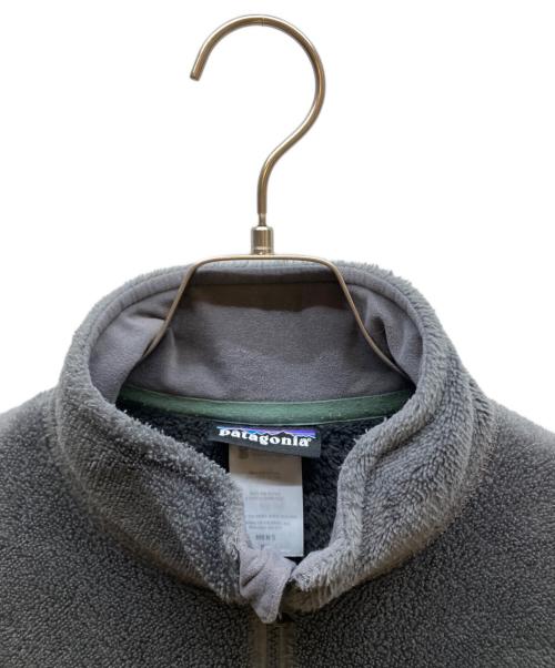 Patagonia（パタゴニア）Patagonia (パタゴニア) R4ジャケット グレー サイズ:XSの古着・服飾アイテム