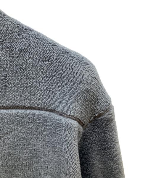 Patagonia（パタゴニア）Patagonia (パタゴニア) R4ジャケット グレー サイズ:XSの古着・服飾アイテム