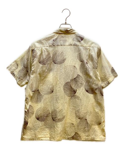 Duke Kahanamoku（デュークカハナモク）Duke Kahanamoku (デュークカハナモク) アロハシャツ ベージュ サイズ:Mの古着・服飾アイテム