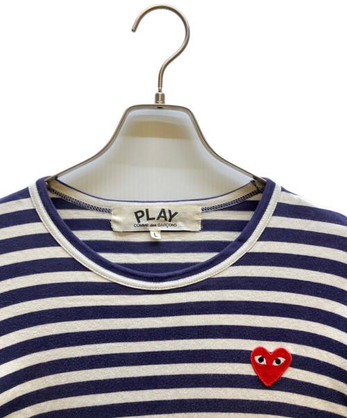 PLAY COMME des GARCONS（プレイコムデギャルソン）PLAY COMME des GARCONS (プレイコムデギャルソン) 長袖カットソー ホワイト×ネイビー サイズ:Lの古着・服飾アイテム