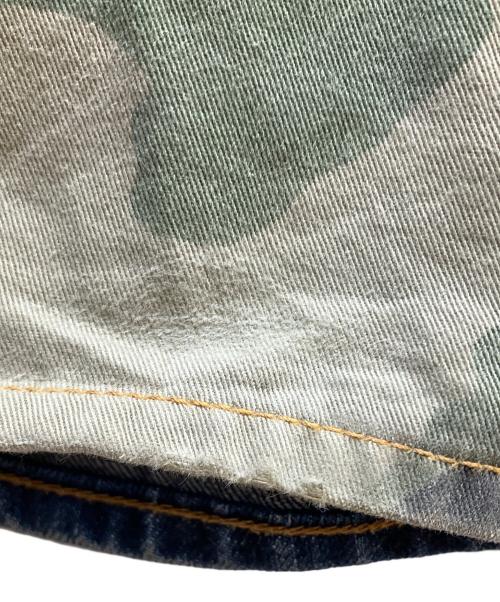 KOJIMA GENES（コジマジーンズ）KOJIMA GENES (コジマジーンズ) デニムパンツ ブルー&カモフラージュ サイズ:34の古着・服飾アイテム