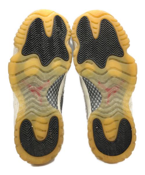 NIKE（ナイキ）NIKE (ナイキ) Air Jordan 11 Low Snakeskin グレー サイズ:28ｃｍの古着・服飾アイテム