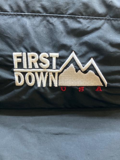FIRST DOWN（ファーストダウン）FIRST DOWN (ファーストダウン) リバーシブルダウンジャケット ブラック サイズ:Lの古着・服飾アイテム