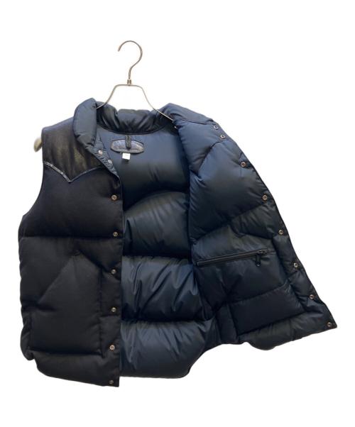 RockyMountainFeatherBed（ロッキーマウンテンフェザーベッド）RockyMountainFeatherBed (ロッキーマウンテンフェザーベッド) ダウンベスト ブラック サイズ:38の古着・服飾アイテム