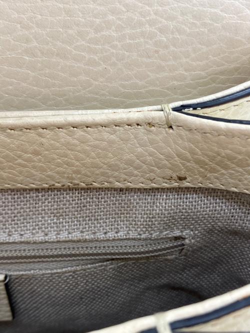 GUCCI（グッチ）GUCCI (グッチ) インターロッキングG チェーンショルダーバッグ アイボリーの古着・服飾アイテム