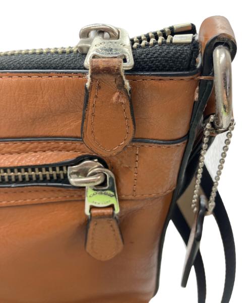 COACH（コーチ）COACH (コーチ) チャールズ フライトバッグ イン スムースレザー ブラウンの古着・服飾アイテム