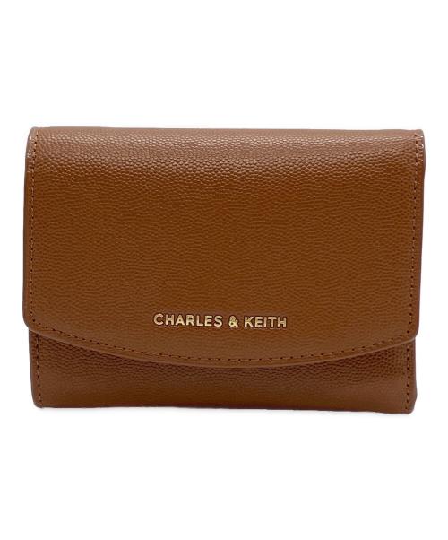 CHARLES & KEITH（チャールズアンドキース）CHARLES & KEITH (チャールズアンドキース) 3つ折り財布 ブラウンの古着・服飾アイテム