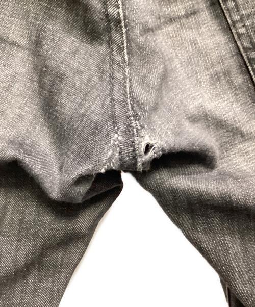 DSQUARED2（ディースクエアード）DSQUARED2 (ディースクエアード) ダメージ加工デニムパンツ グレー サイズ:ＳＩＺＥ　48の古着・服飾アイテム