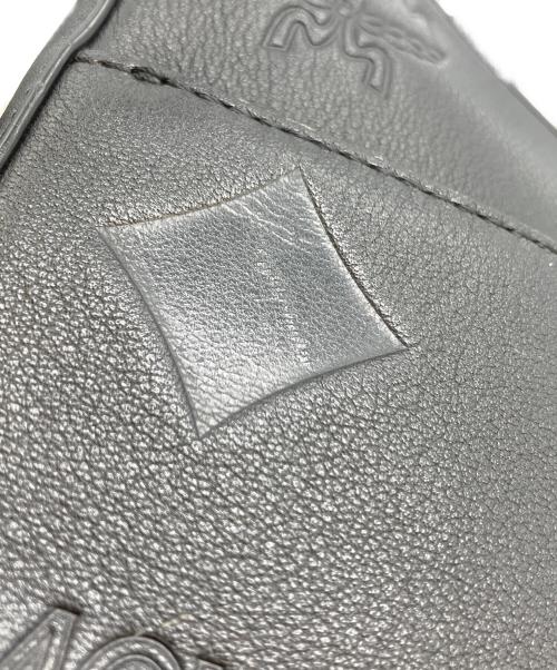 MCM（エムシーエム）MCM (エムシーエム) ショルダーバッグ ブラックの古着・服飾アイテム