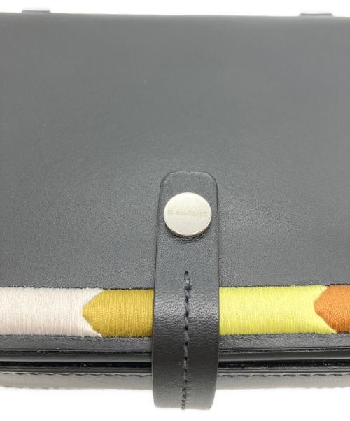 IL BISONTE（イル ビゾンテ）IL BISONTE (イル ビゾンテ) ショルダーバッグ ブラックの古着・服飾アイテム