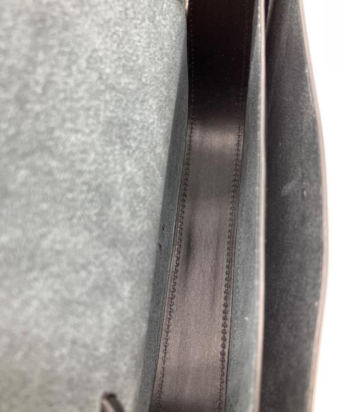 IL BISONTE（イル ビゾンテ）IL BISONTE (イル ビゾンテ) ショルダーバッグ ブラックの古着・服飾アイテム