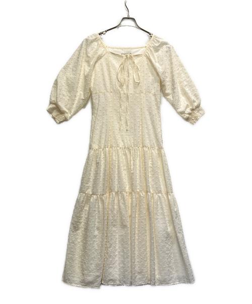 Noela（ノエラ）Noela (ノエラ) 半袖ワンピース ホワイト サイズ:M 未使用品の古着・服飾アイテム