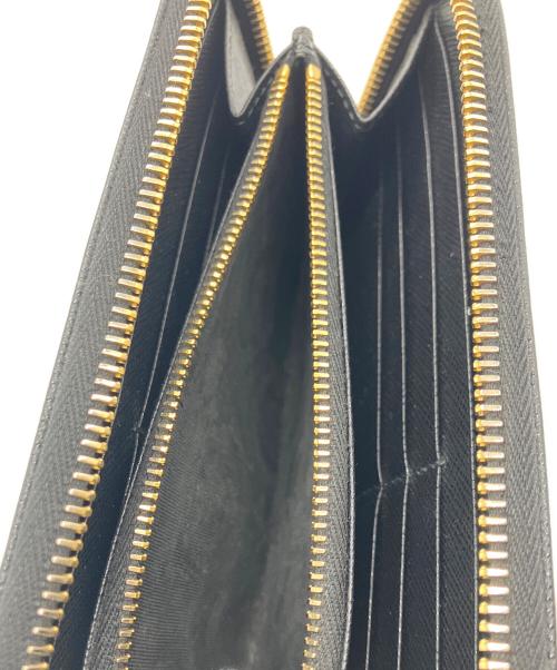 PRADA（プラダ）PRADA (プラダ) ラウンドファスナー財布 ブラックの古着・服飾アイテム