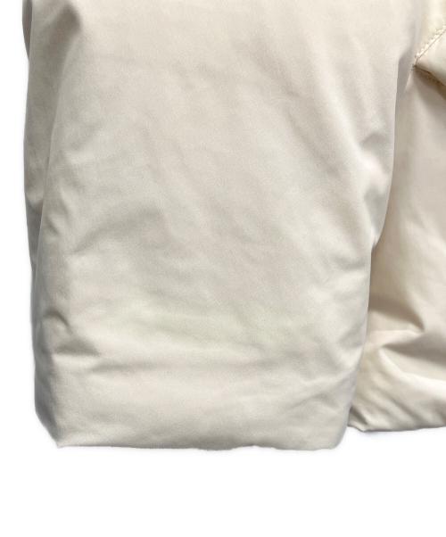 WOOLRICH（ウールリッチ）WOOLRICH (ウールリッチ) ダウンジャケット ホワイト サイズ:Sの古着・服飾アイテム