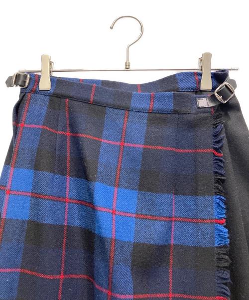 O'NEIL OF DUBLIN（オニールオブダブリン）O'NEIL OF DUBLIN (オニールオブダブリン) 2カラーコンビキルトチェックスカート ネイビー×ブラック サイズ:FREEの古着・服飾アイテム