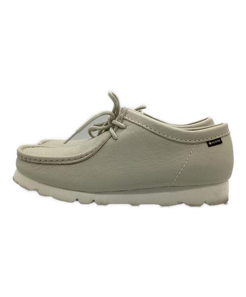 CLARKS ORIGINALS（クラークス オリジナルズ）Clarks Originals (クラークス オリジナルズ) ワラビーシューズ ホワイト サイズ:26.5の古着・服飾アイテム